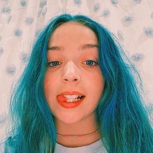 Meet your Posher, Maddie